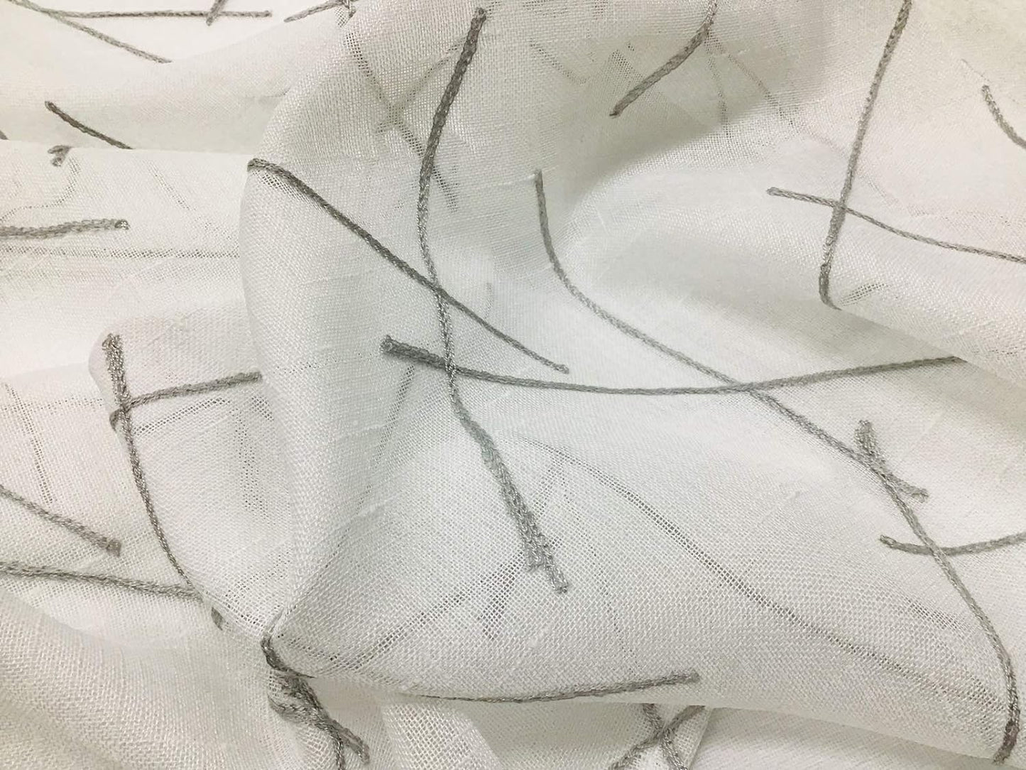 Paire de rideaux vitrages - passe-tringle - tissu brodés - largeur 45-65-90 cm - rideaux sur mesure - Art.504