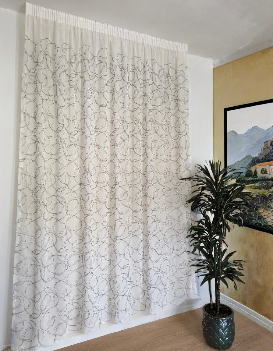 Tende su Misura con Fettuccia Arricciatenda- Tessuto Bianco Ricamato grigio, Adatta per Binari da 140/170 cm, Altezza da 180 a 281 cm - art.tebe