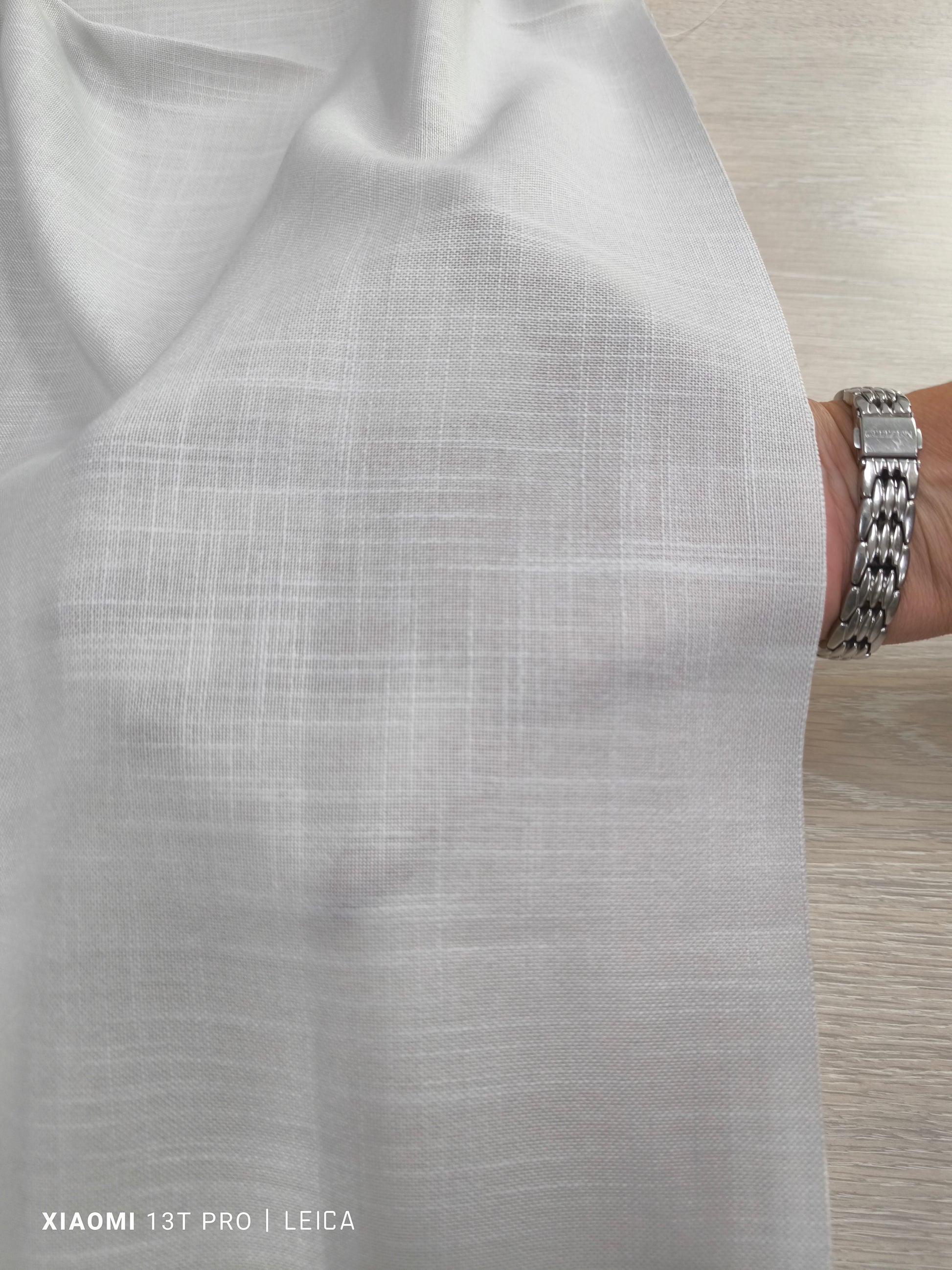 Dettaglio della densità del tessuto grigio coprente